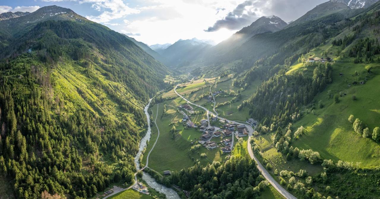 Hotel Ortnerhof - Reiten Wandern Genießen Prägraten Exterior foto