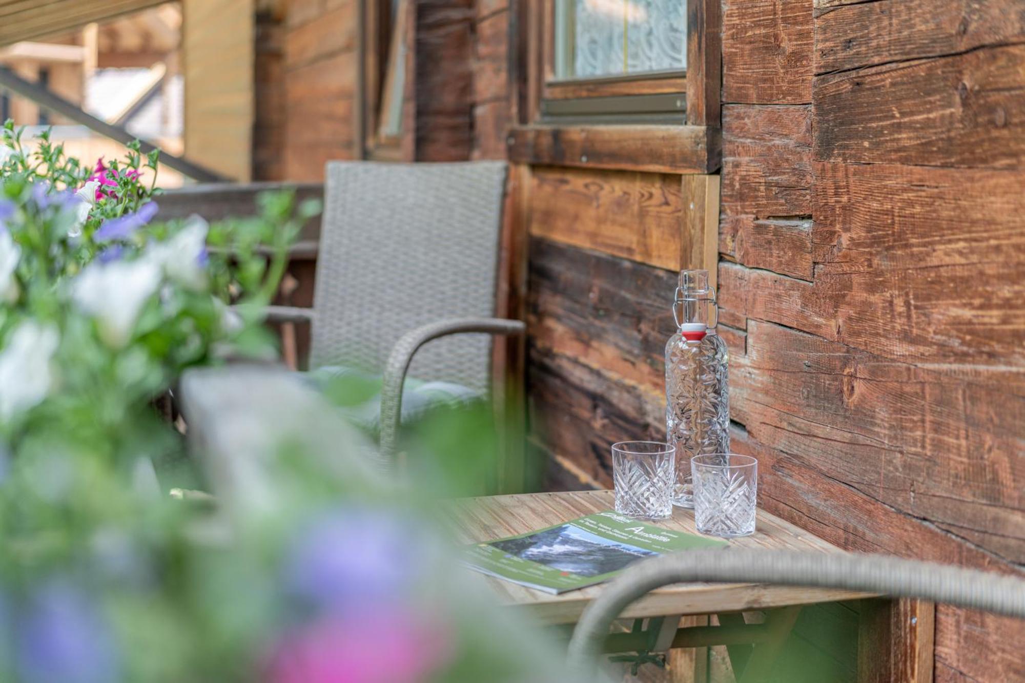 Hotel Ortnerhof - Reiten Wandern Genießen Prägraten Zimmer foto